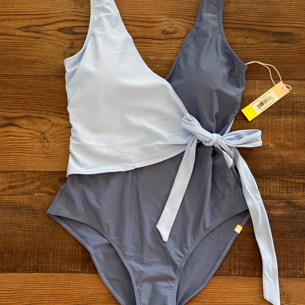 Summersalt Perfect Wrap One Piece in Sky & Blue Mountain NWT